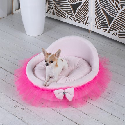 Лежанка Lily светло-розовая для маленьких собак и кошек